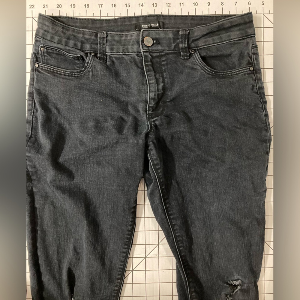White House Black Market Women’s 8R Black Skinny Leg Jeans